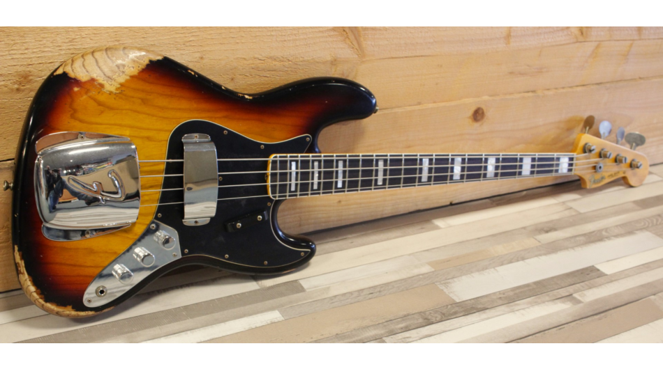 Fender Custom Shop LTD Custom Jazz Bass Heavy Relic, 3-Color Sunburst