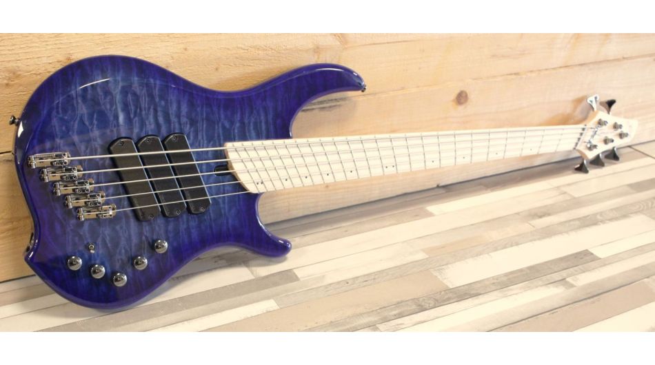 Dingwall Combustion 5-3 Indigo Burst, maple toets