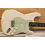 Fender Custom Shop Time Machine Late 1962 Stratocaster Relic Closet Classic Hardware, Super Faded Aged Shell Pink