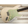 Fender Custom Shop Time Machine Late 1962 Stratocaster Relic Closet Classic Hardware, Super Faded Aged Shell Pink