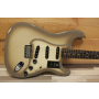 Fender 70th Anniversary Vintera II Stratocaster, Antigua RW met koffer