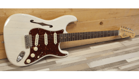 Fender Custom Shop 2024 Postmodern Thinline Strat Journeyman Relic, Aged White Blonde