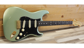 Fender Custom Shop LTD 1965 Dual-Mag Stratocaster Journeyman Relic, Aged Sage Green Metallic