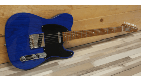 Fender Custom Shop 2024 American Custom Telecaster NOS, Sapphire Blue Transparent