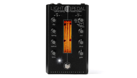 Gamechanger Audio Light Pedal