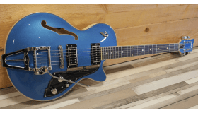 Duesenberg Starplayer TV Duo-Tone, Catalina Blue & White